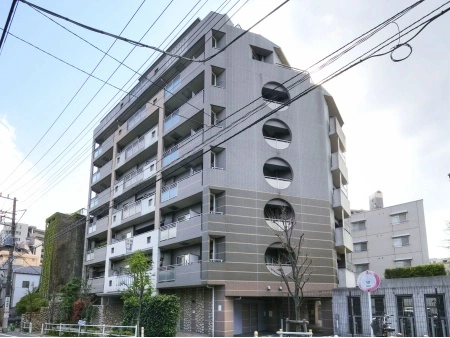 アルファヴィル大山