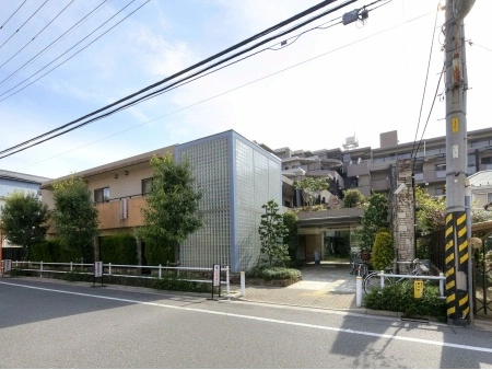 クレストフォルム蓮根城北公園