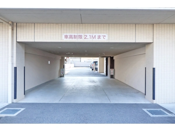 ファインフラッツ京都西院 敷地内