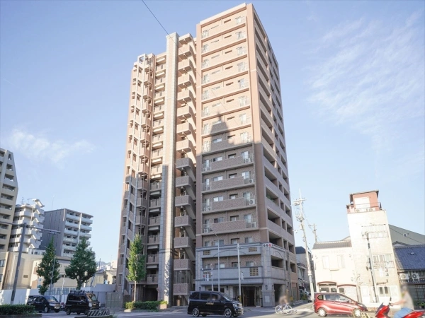 パデシオン六角堀川東