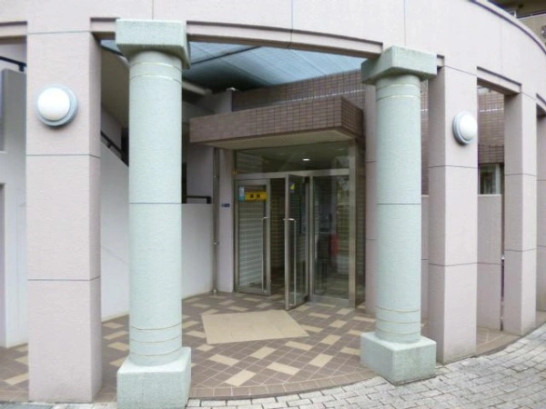 プロムナード仲町台