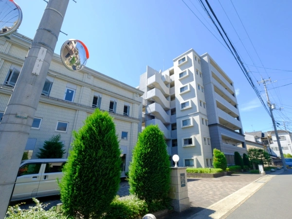 エスリード太秦三条天神川