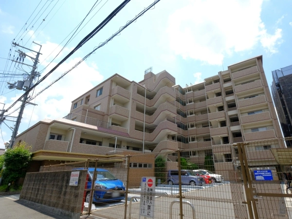 ネバーランド桃山御陵ロジュマン