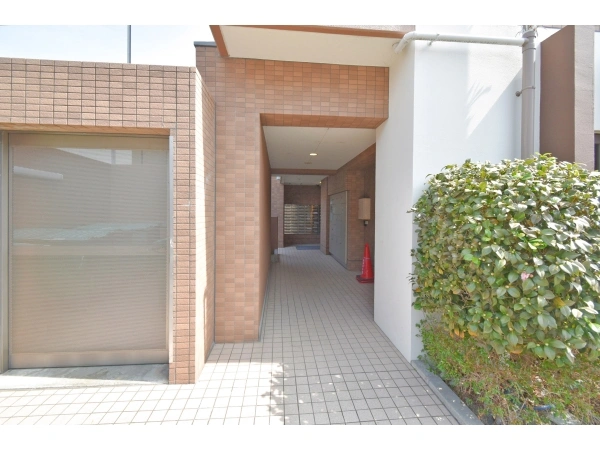 グラン・シティオ西京極 敷地内