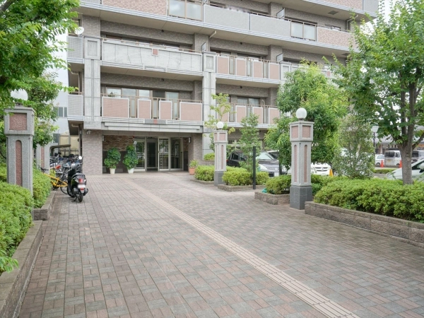 パデシオン十条駅前