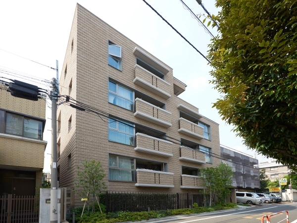 プラウド市ヶ谷南町ディアージュ