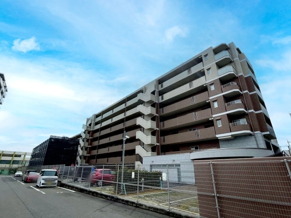 ハイク比叡山坂本駅前