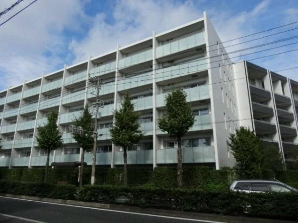 クレッセント新川崎エグゼ