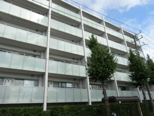 クレッセント新川崎エグゼ