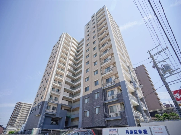 ルネ石山センタープレイス