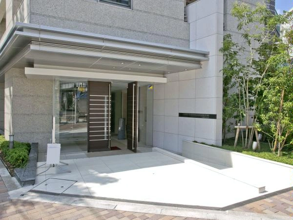 クレストラフィーネ旗の台