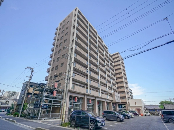 エス・バイ・エルマンション石山