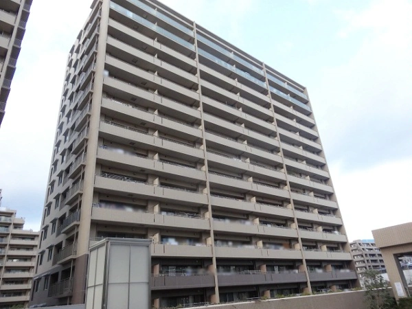 ジオ千里桃山台