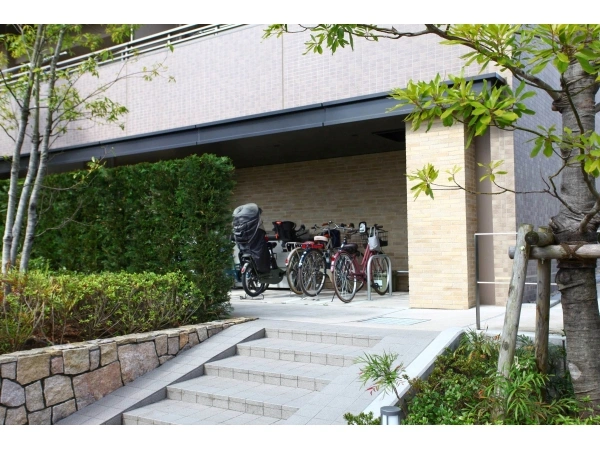 リビオシティ西葛西　親水公園