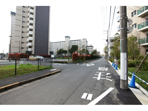 リビオシティ西葛西　親水公園