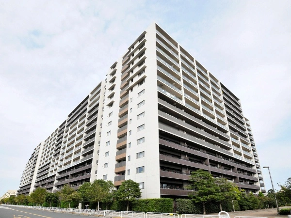 東京スイート・レジデンス