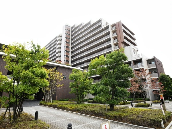 東京スイート・レジデンス