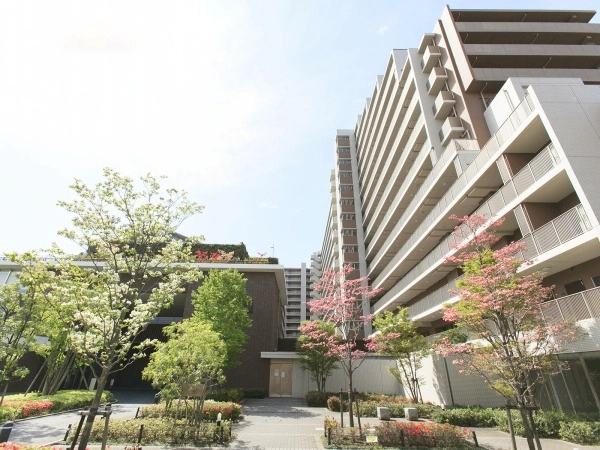 東京スイート・レジデンス