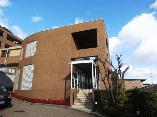 ヴェルーサ岡本山手