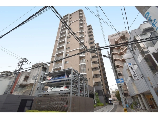 プレサンスグラン茨木駅前