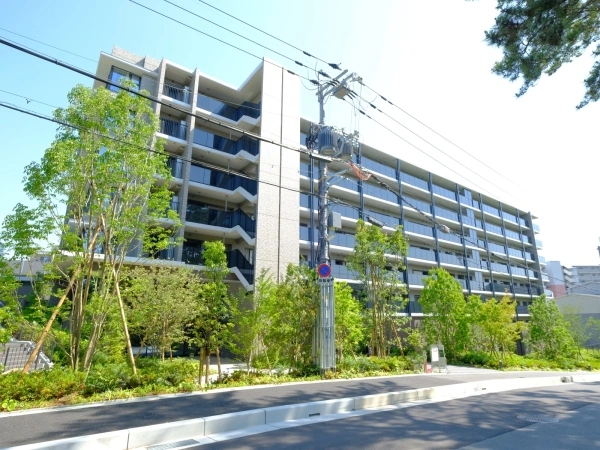 ジオ北千里藤白台
