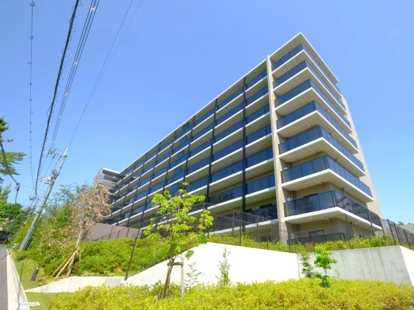 ジオ北千里藤白台