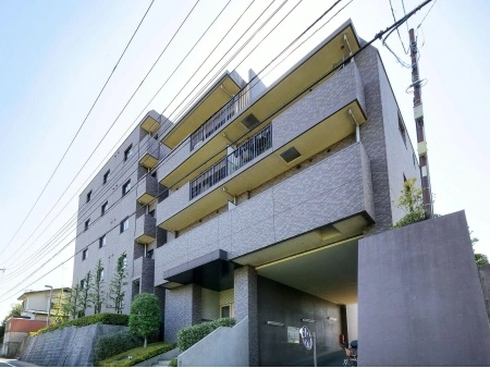 バームステージあざみ野