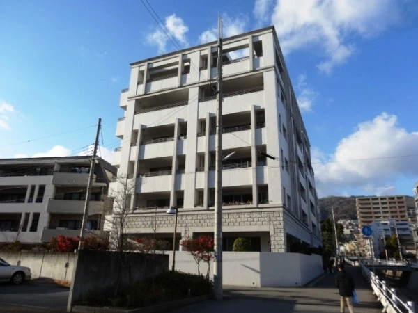 ヴェルティーク本山田中町
