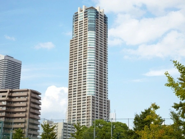クロスタワー大阪ベイ