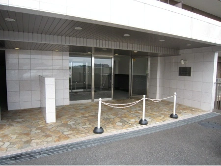 ルネサンス横浜富岡コンフィールヒルズ