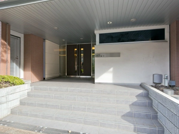 パークホームズ鶴川