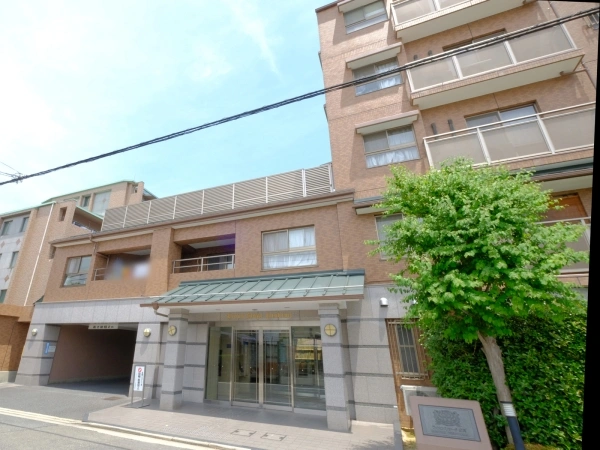ライオンズステージ伏見