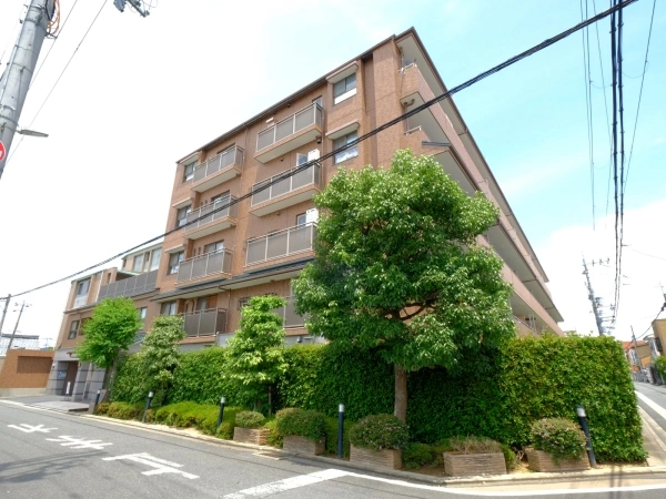 ライオンズステージ伏見