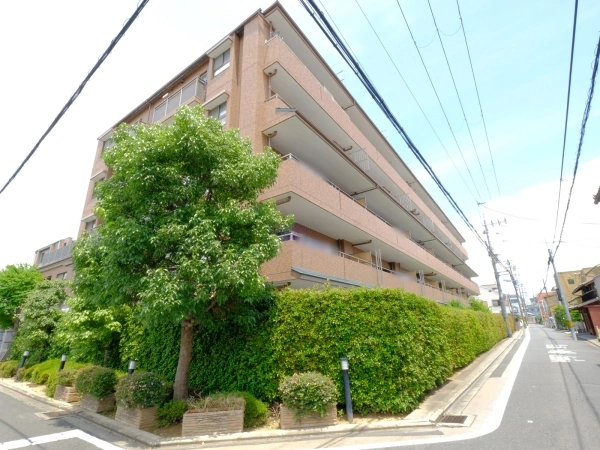 ライオンズステージ伏見