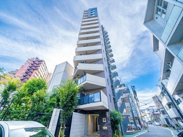 コンシェリア新宿御苑クロッシア