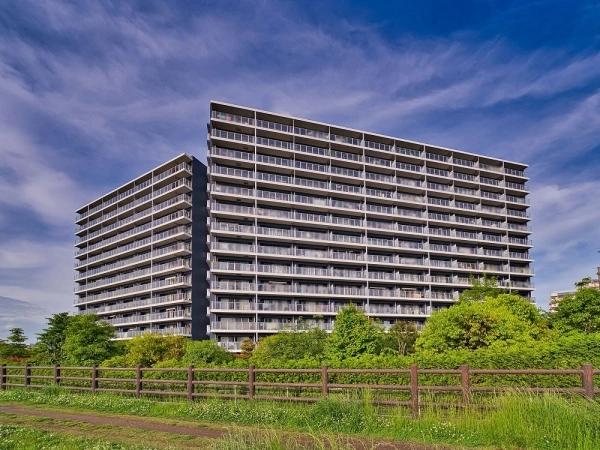 アクラス