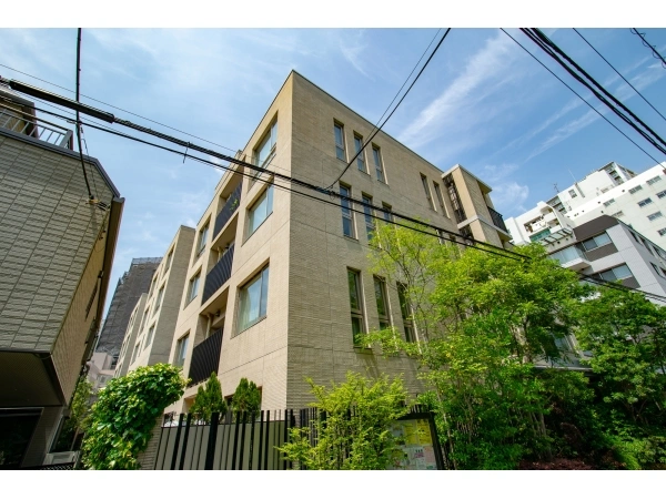 プラウド四谷大京町