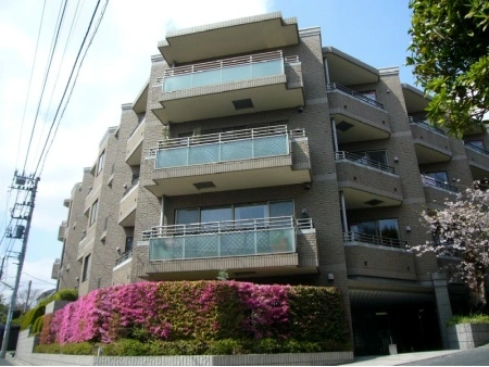 ファミールグラン代沢