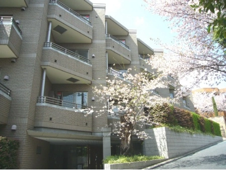ファミールグラン代沢