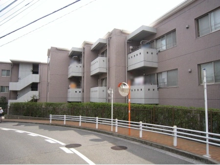 コートヴィラ富岡