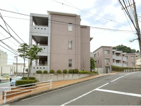 コートヴィラ富岡