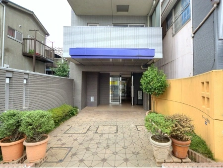 リーベスト杉田