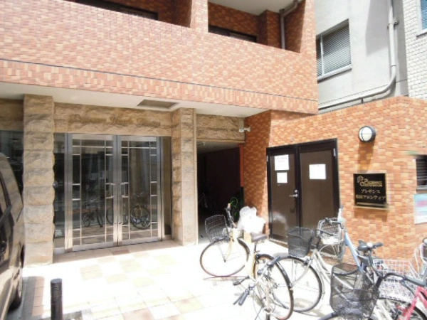 プレサンス梅田フロンティア