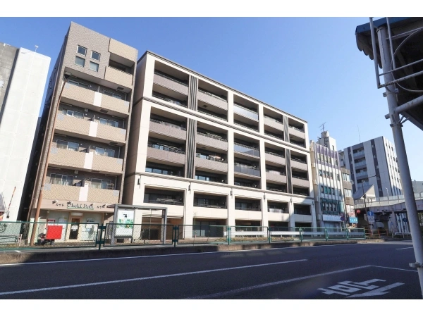 ヴェレーナ横浜反町駅前