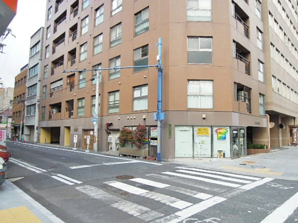 ペルル南森町