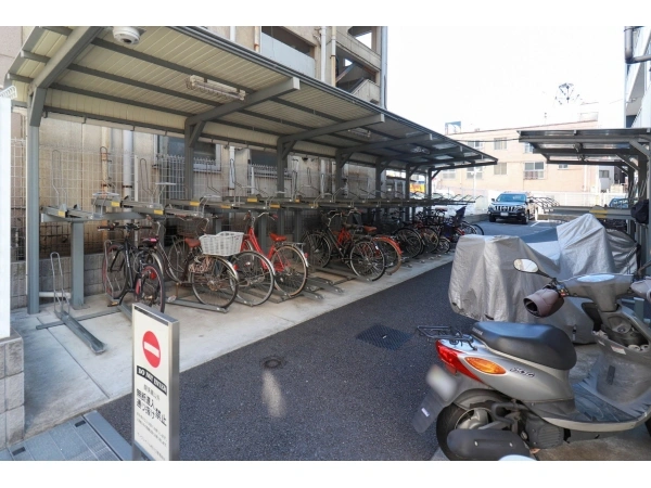 サンクレイドル西川口 駐輪場・バイク置場
