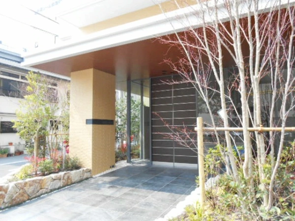 グランドメゾン法円坂さくら路