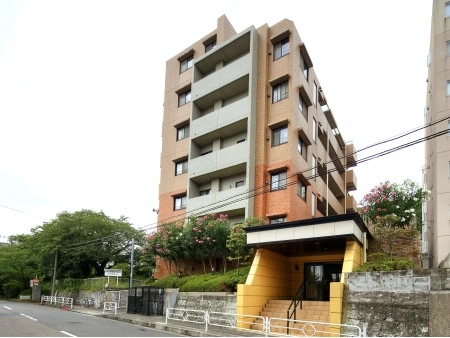 サングレイス新杉田