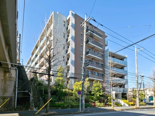 ドレッセ青葉台プレエスタ