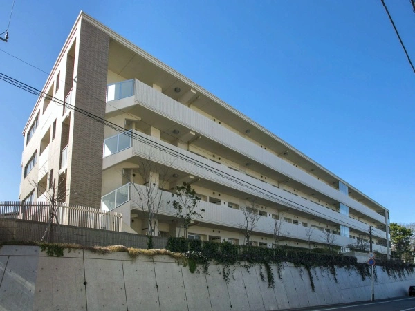 パークホームズ新検見川テラス